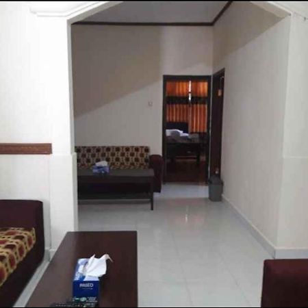 Mawar Bed And Breakfast Bajawa Exterior foto
